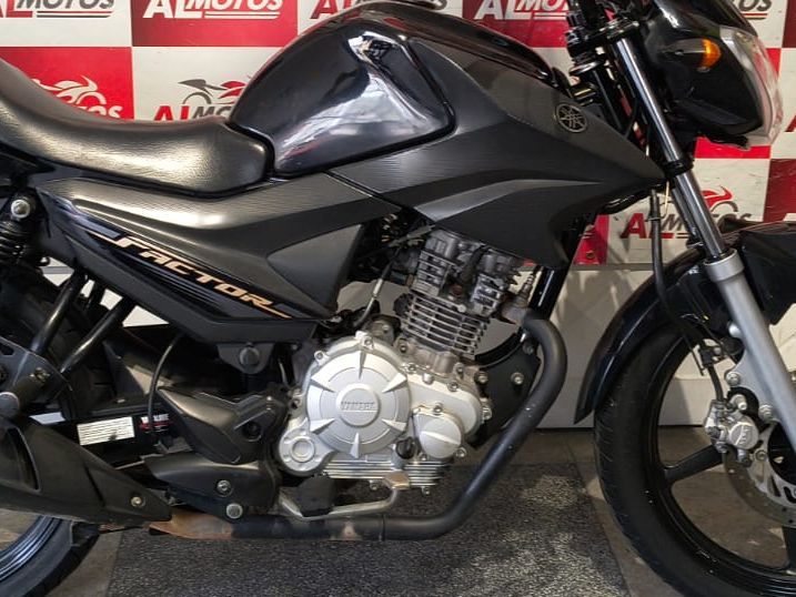 YAMAHA YBR125I FACTOR ED — foto 3