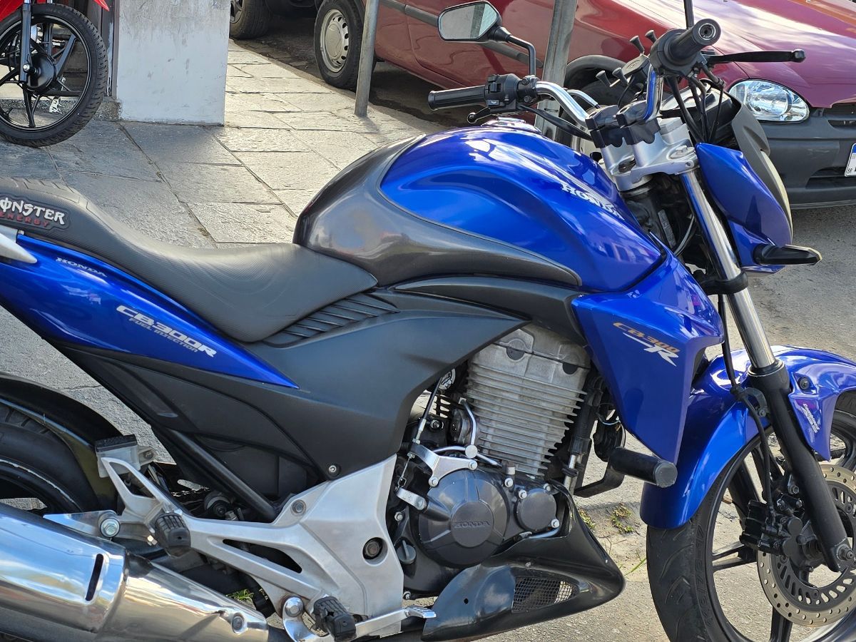 HONDA CB 300R/ 300R FLEX — foto 2